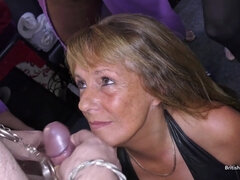 Rubia, Mamada, Británico, Corridas, Corridas faciales, Pajear, Hd, Madres para coger