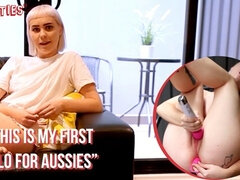 Blonde, En gros plan de très près, Doigter, Allemand, Masturbation, Solo, Tatouage, Jouets