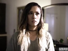 Брюнетки, Глубокая глотка, Ласковые ручки, Поцелуи, Крошечные, Сосущие, Табу, Молоденькие