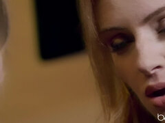 Culo, Tetas grandes, Lesbiana, Madres para coger, Tetas naturales, Oficina, Perforación, Tetas