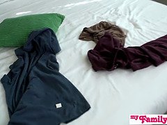 Спальня, Две девушки, Секс без цензуры, Хд, Натуральные сиськи, Крошечные, Молоденькие, Втроем