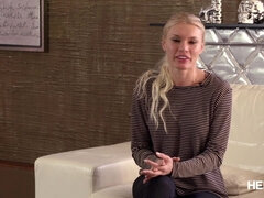 Gros seins, Blonde, Queue, Doigter, Rugueux, Russe, Fessée, Jouets