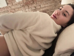 Gros cul, Brunette brune, Éjaculation interne, Queue, Hd, Orgasme, Petite femme, Soeurs