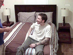 Curious skater pays a visit to daddy for analingus and intense breeding