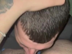 troia succhia un cazzo minuscolo