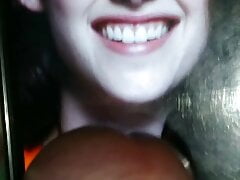 KRISTEN STEWART FACE LOOKS GOOD COVERED IN CUM