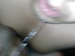 Chupando la verga de un amigo y me coge por la boca