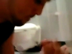 he suck a big dick to w.c 5