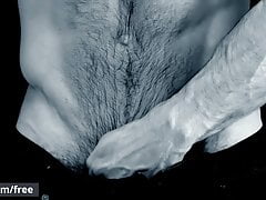 Sean Maygers Gets His Ass Pounded By John Magnum Big Cock