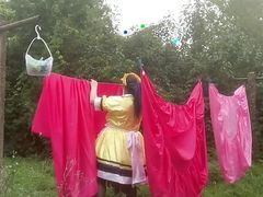 In sailor's outfit to spread satin sheets