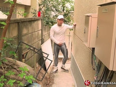 Yoshi Kawasaki Shows Exciting Outdoor Wank