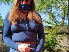 Cd outdoors, perceiving myself, fap and jism in my nylon stocking and micro-skirt.