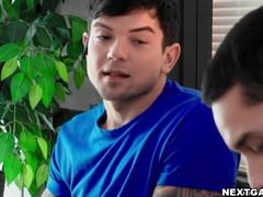 Andrew Miller and Dakota Payne had molten faggot hook-up