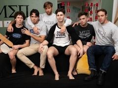 Only Matt takes on the topping femboy hottie, Troy River