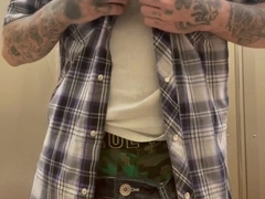 Walmart worker Timmy makes content for his OF at work.