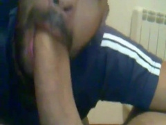 A married Arab sucks his owner not to pay the month 4