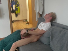 he invited a college girl to visit, gave a sweet oral and brought him to climax