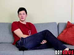 Insatiable guy Kyler Rex luvs his exclusive solo moment