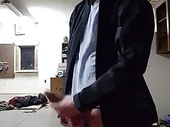 Twink jerks off and eats his cum