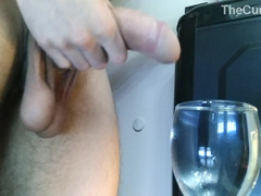 SPUNK IN a GLASS: Fapping off and Nutting in a Bowl of Water
