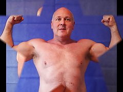 chubby horny gay bear gaybear muscle hairy chest Slide Show