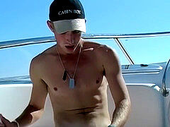 Inexperienced twink Matt H pleasures himself outdoors and ejaculates