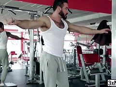 Gym buddies Jessy Ares and Theo Ford sucked each others horny cock