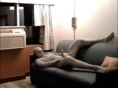 snake wanks off in motel guest room