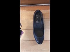 cum inside gf heels