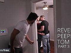 Reverse Peeping Tom Part 3 - Trailer preview - Men.com