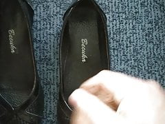 Cum in mom's smelly shoes