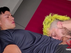 A superb face pounding