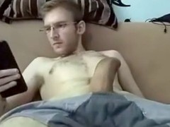 fat trunk dude cummed in cam