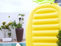 Pentelhudo putting his mate to suckle