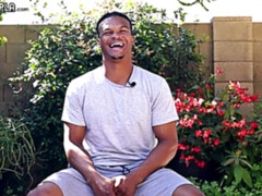 Big-dicked bull Justin Jones flexing and teasing