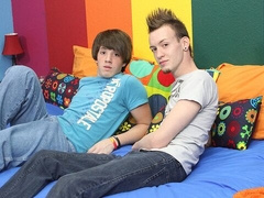 Mean anal fuck with crazy horny Chris Jett and Jordan Long