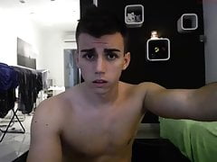 Sexy Guy Gives us his hot cum only at cams.enat.ro