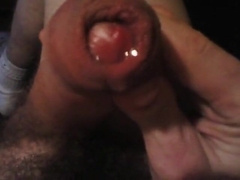 Slender Twunk Milks and Finishes off on Web cam