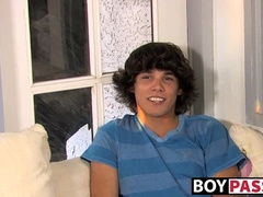 Young bloke fingers his ass and masturbates after interview