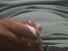 How does anyone like to fuck and lick? And room to hit muth