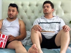 Invite first time, porno gay casero, casero en latino