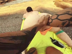 Tatted Axel Abysse Receives Outdoor Anal invasion Knuckle