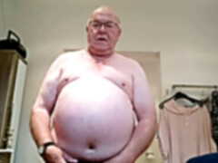 Pissen und Vorhautspiele