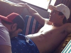 Bareback couple, amateur bareback, oral cumshot