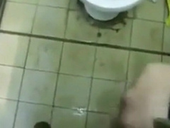 Bareback Twink Amateur Takes a Cum Handjob