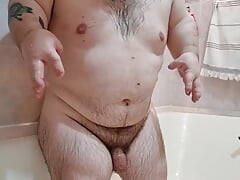 Midget Shows Big Ass and Cum Three Times