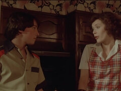 Nana, Gros seins, Brunette brune, Rétro, Séduite, Professeur, Nénés, Rétro ancien