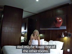 Verga grande, Tetas grandes, Policía