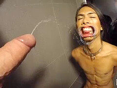 Asiatisch, Blasen, Kehlenfick, Extrem, Transe, Pissen, Transfrau, Thai