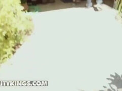 Jimmy Michaels Can't Resist MILF SlimThick Vic's Curvy Figure While She Gardens - Reality Kings
